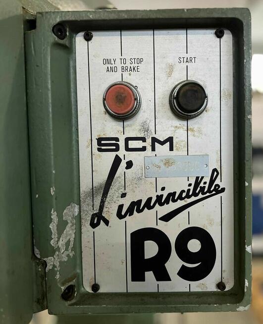 SCM - frezarka gornowrzecionowa