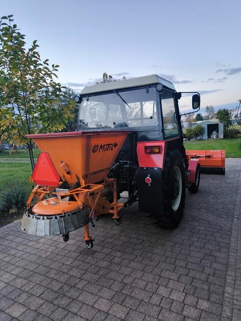 Wynajem ciągników do odśnieżania