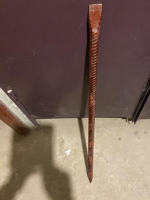 Łom długości 1 m, solidny