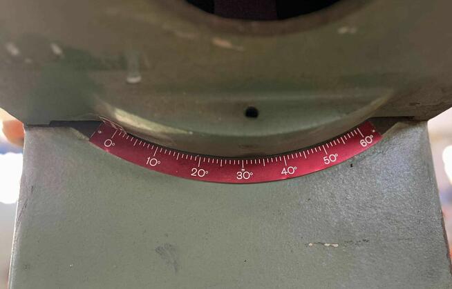 SCM - frezarka gornowrzecionowa