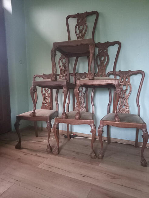 Krzesła dębowe rzeźbione stylowe że