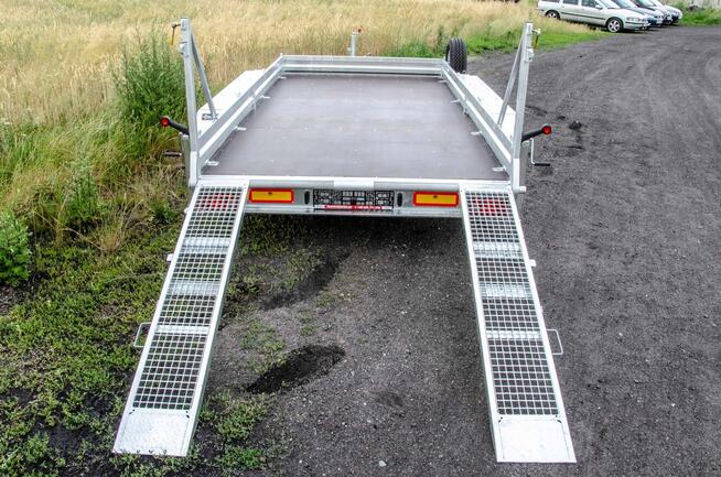 Przyczepa koparkowa do walca agregatu 3 osiowa 3500kg najazd