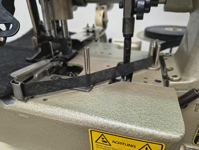 Owerlok Union Special Herakles 81200AF dywaniki samochodowe,