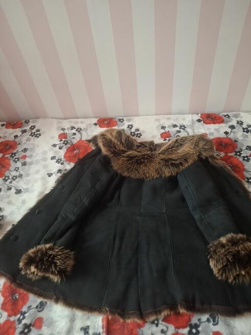 Kożuszek z KOZIEJ Skóry na szczupłą osobę