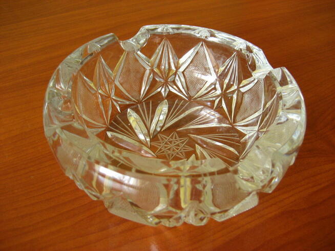 Kryształowa ciężka popielniczka. Kryształ PRL. Elegancka