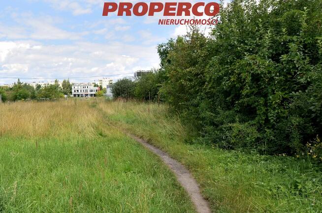 Działka Kielce, Piekoszowska