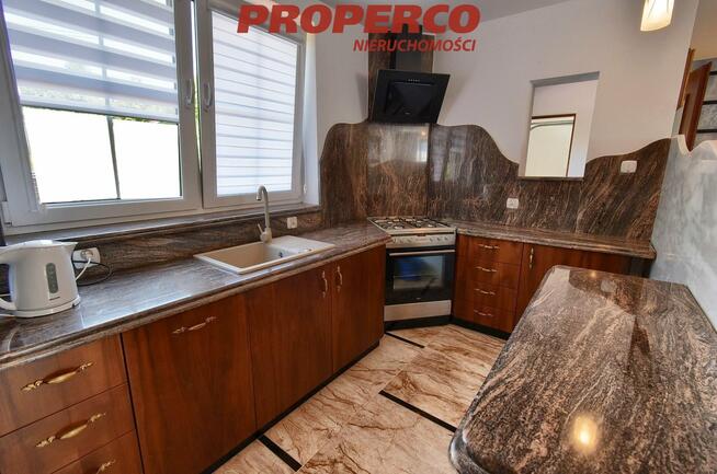 Dom Huta Podłysica gm. Bieliny