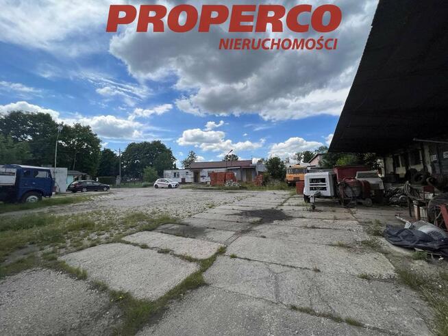 Działka Jędrzejów, Aleja Armii Krajowej