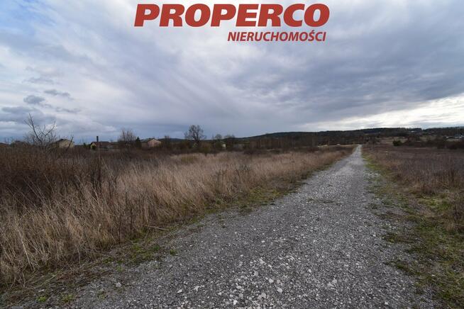 Działka Piekoszów, Kolejowa