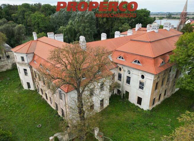 Dom Małuszów gm. Męcinka