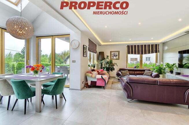 Dom Oblęgorek gm. Strawczyn