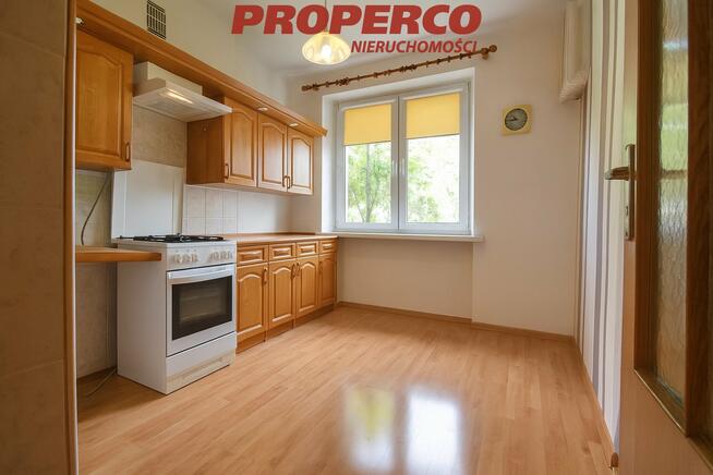 Mieszkanie Starachowice Majówka, Oświatowa