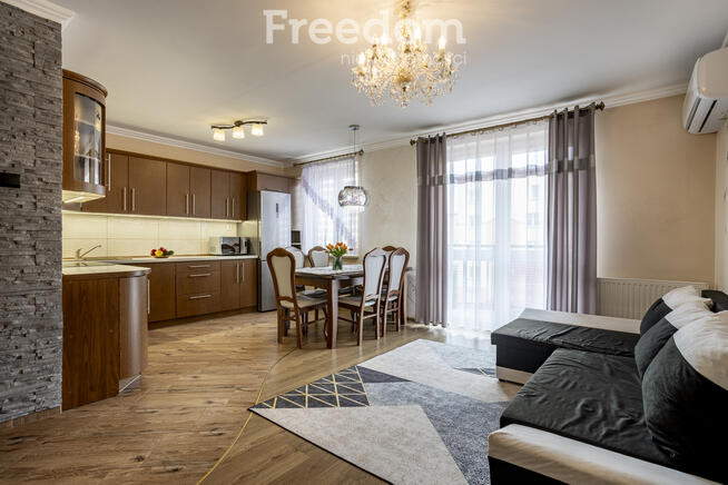 Na sprzedaż 3 - pokojowe mieszkanie w Ełku