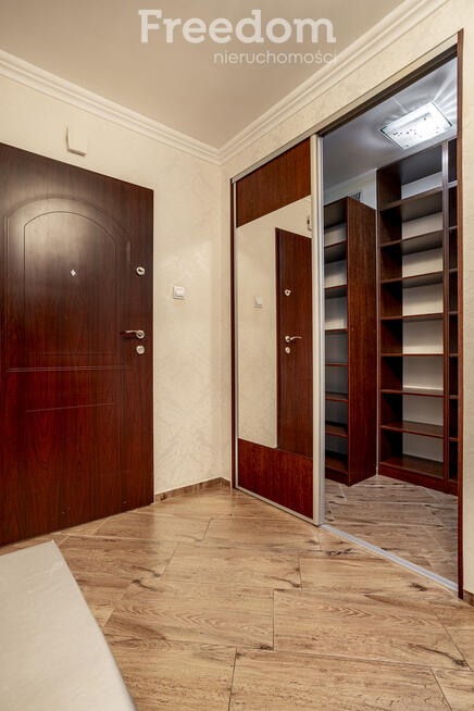 Na sprzedaż 3 - pokojowe mieszkanie w Ełku