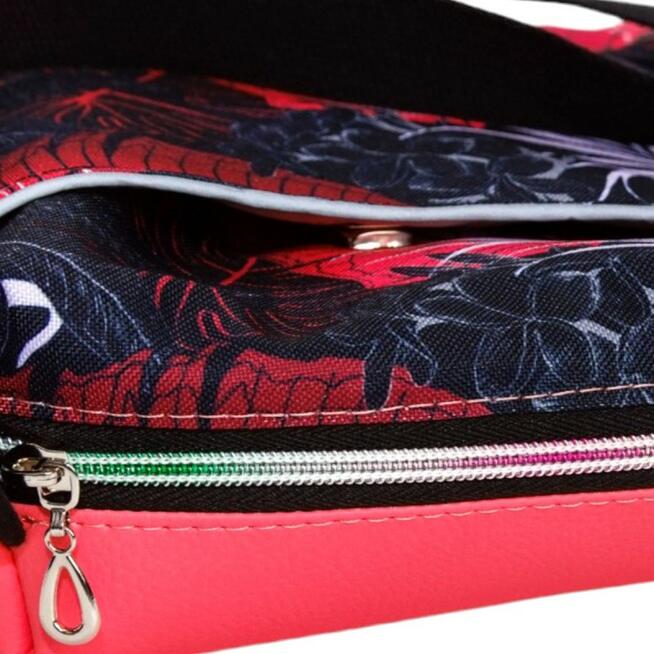 Torebka Na Ramię z Motywem Liści i Różową Ekoskórą – Handmade