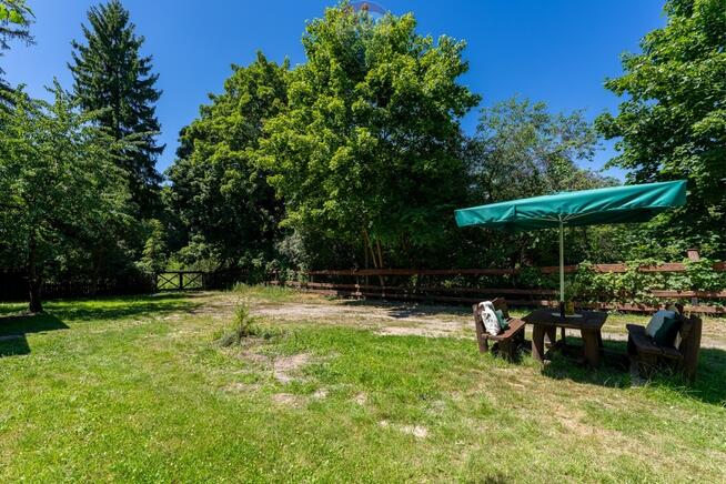 Dom z furtką do lasu. Blisko natury i cywilizacji.