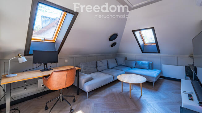 Dom wolnostojący 180 m² Wawer