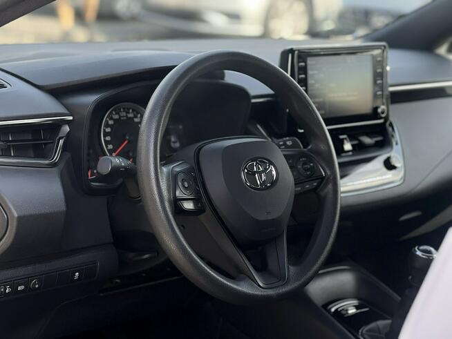 Toyota Corolla Salon Polska Poleasingowy I właściciel Serwis ASO VAT 23% Bezwypadkowy