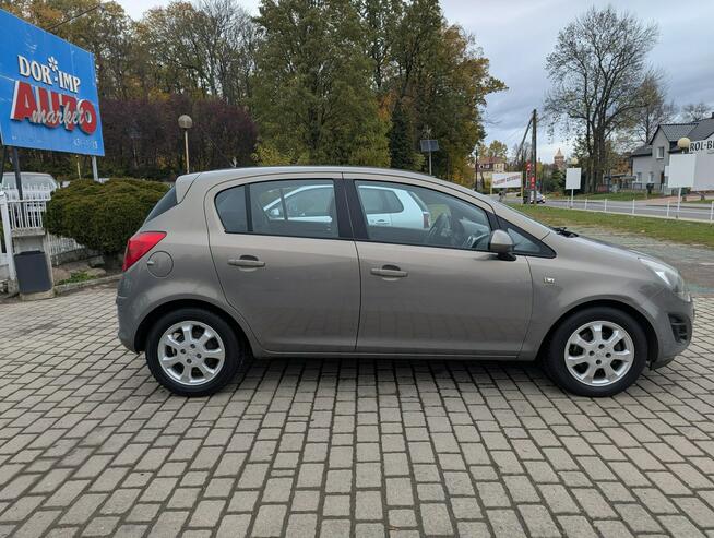 Opel Corsa 1.4 benzyna/bezwypadkowy/serwisowany/cena z opłatami