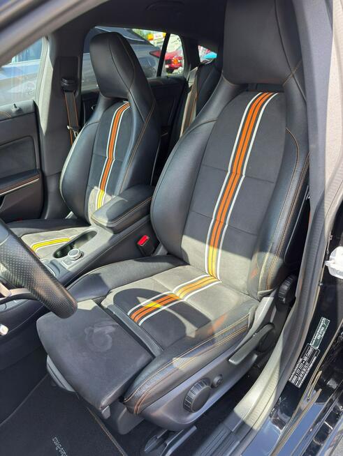 Mercedes CLA 220 ORANGE wersja Pakiet AMG 177 KM Stan BDB Gwarancja 4 matic LIFT