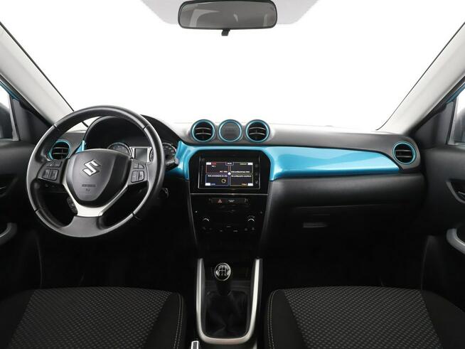 Suzuki Vitara navi kamera tempomat klima-auto