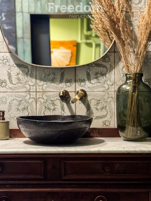 Połowa kamienicy po remoncie | Mazury Giżycko