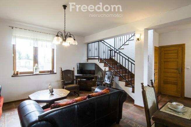 Całoroczny dom nad jeziorem