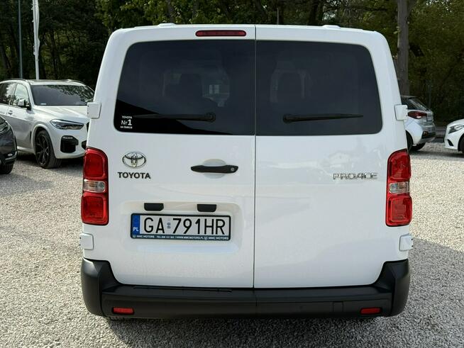 Toyota Proace Verso Combi Professional 2.0 144 kM! Salon Polska ! 9 osób ! Carplay