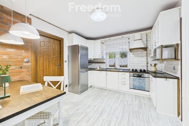 Na sprzedaż 3 pokojowe mieszkanie z ogródkiem