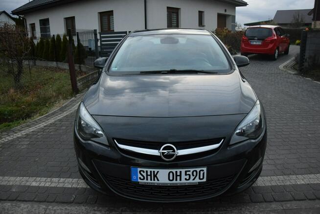 Opel Astra 1.4B 2014R/ 134 Tys Km/ Navi/ Sprowadzony/ Opłacony