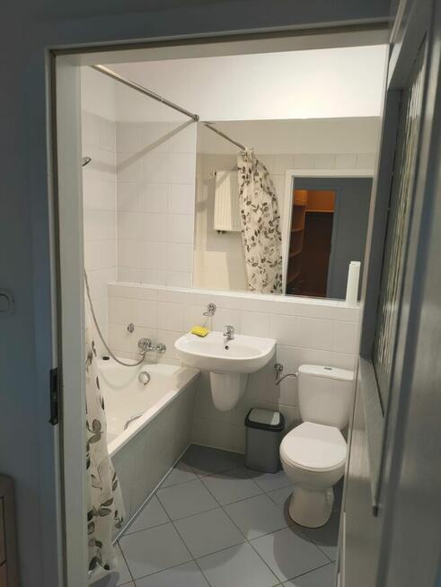 Kawalerka w ok.ul.Glogowskiej 18000+oplaty