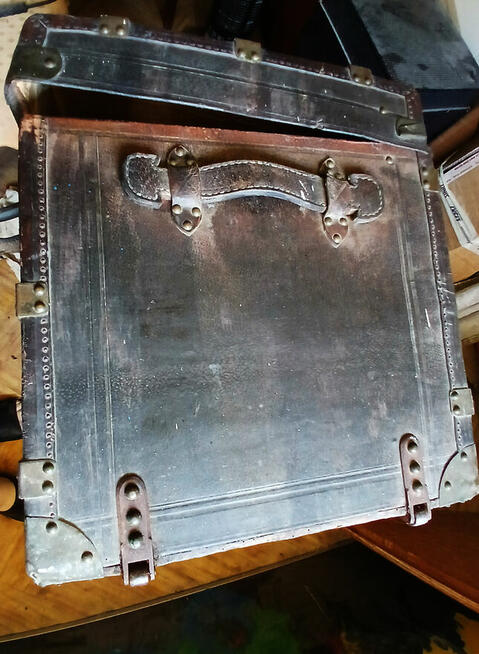 Skórzany Kufer podróżny z końca XIX w