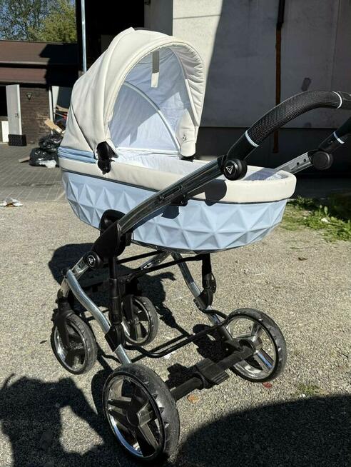 ** Wózek Dzieciency Firmy JUNAMA **