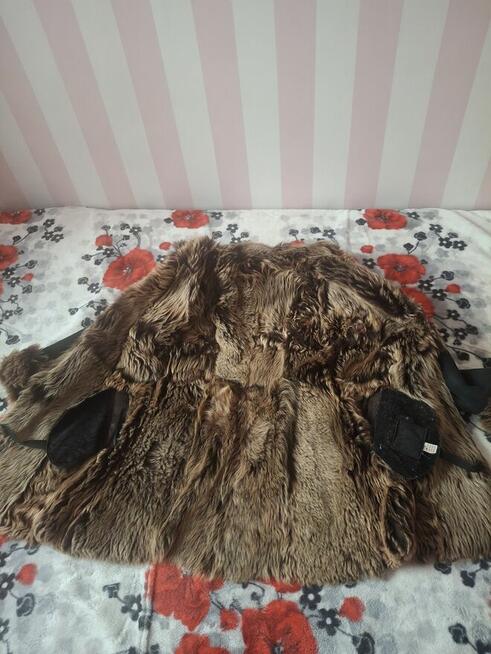 Kożuszek z KOZIEJ Skóry na szczupłą osobę