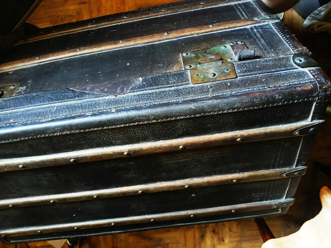 Skórzany Kufer podróżny z końca XIX w
