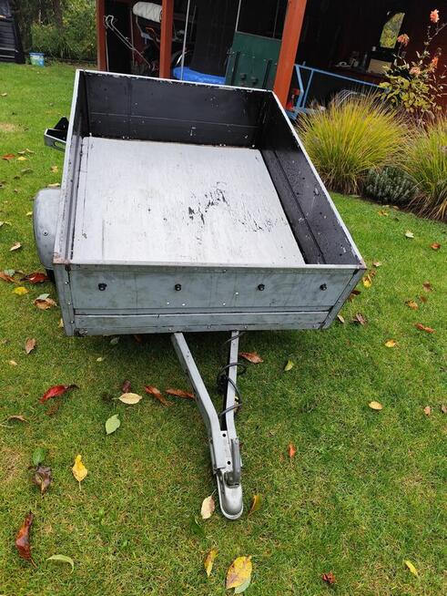 Sprzedam przyczepkę samochodową