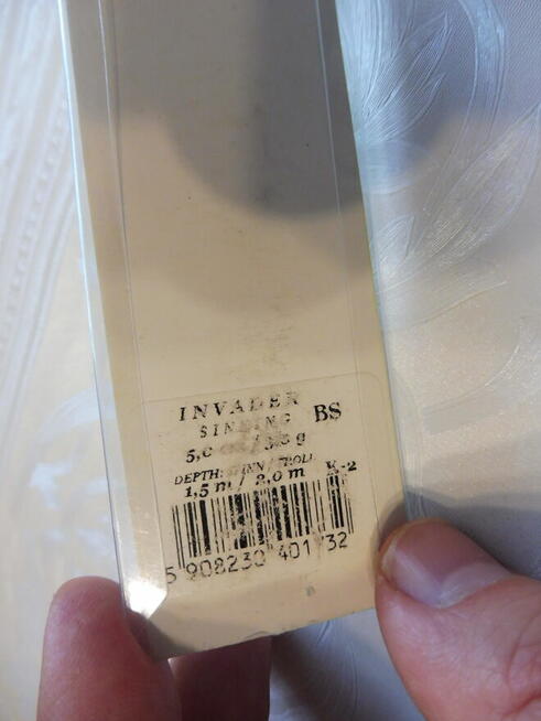 Wobler Dorado Invader 5cm 3,3g / kolor BS /tonący