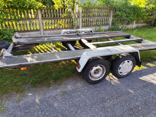 Sprzedam lawetę zarejestrowana