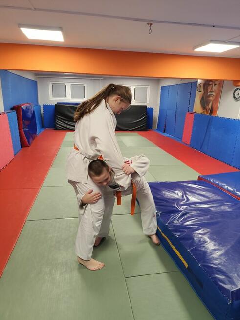 Judo i Ju-Jitsu dla dzieci i młodzieży.