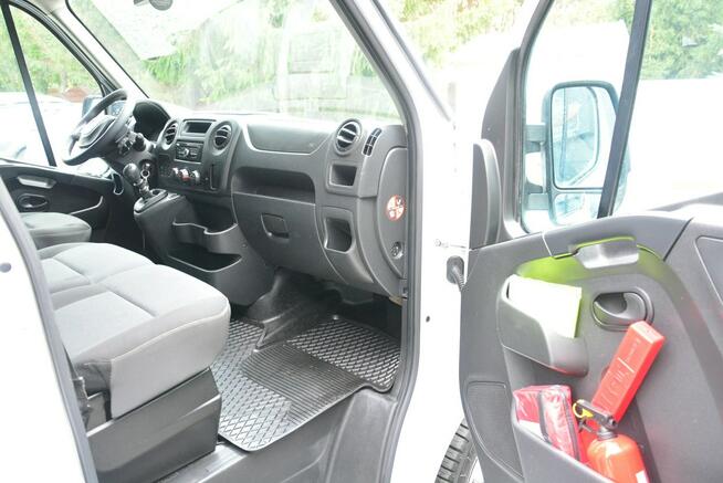 Renault Master średniak 6 osobowy brygadówka doka pełna opcja 130KM