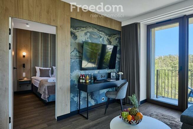 3 pok. piętro 4, duży narożny widokowy taras.