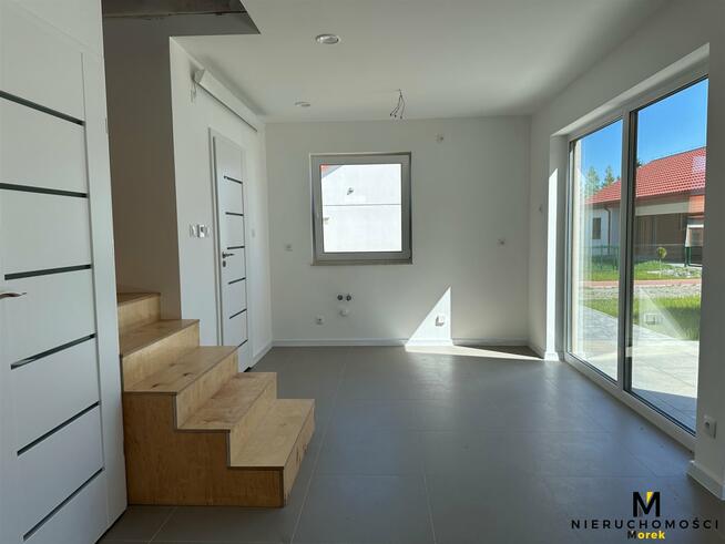 Dom Ustronie Morskie, Ku Słońcu