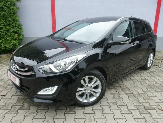 Hyundai i30 1,4i Klimatronik Ledy Alu Bluetooth 1.Właściciel VIP Gwarancja