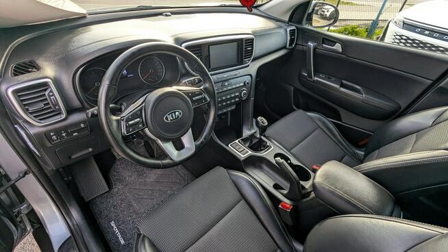 Kia Sportage 1.6CRDi*OPŁACONY*Bezwypadkowy*Klimatronik Nawigacja*Serwis*GWARANCJA24