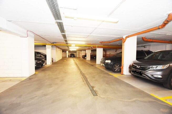 Garaż Wrocław Stare Miasto, Stare Miasto, Dmowskiego Romana