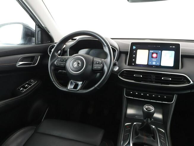 MG HS skóra kamera klima-auto ACC LED