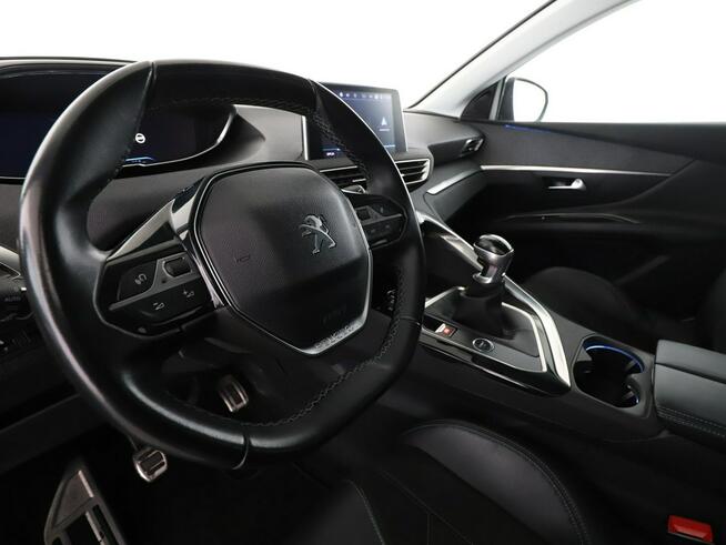 Peugeot 3008 Crossway alcantara virtual navi kamera LED tempomat