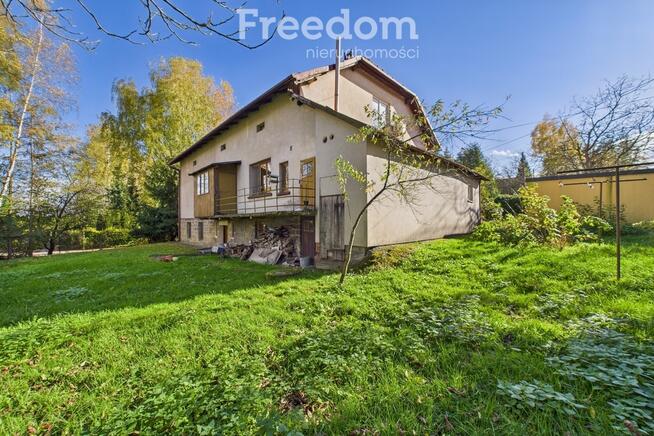 Dom z dwoma mieszkaniami