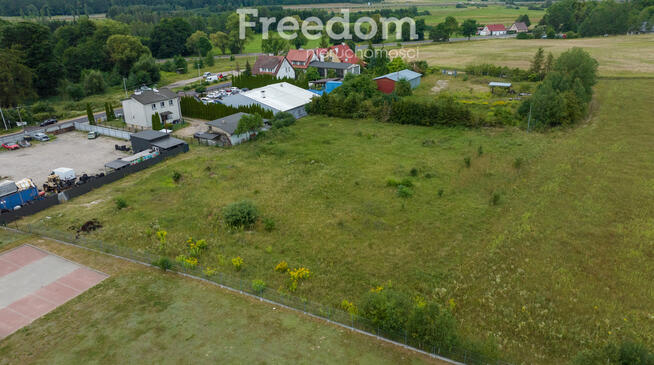 Duża działka pod budowę 3731 m²