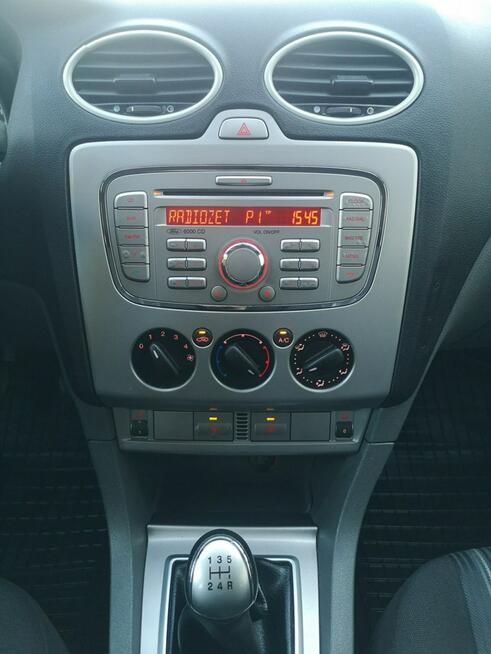 Ford Focus 1,8 16v 125KM Klimatyzacja Elektryka Sensory Halogeny Gwarancja